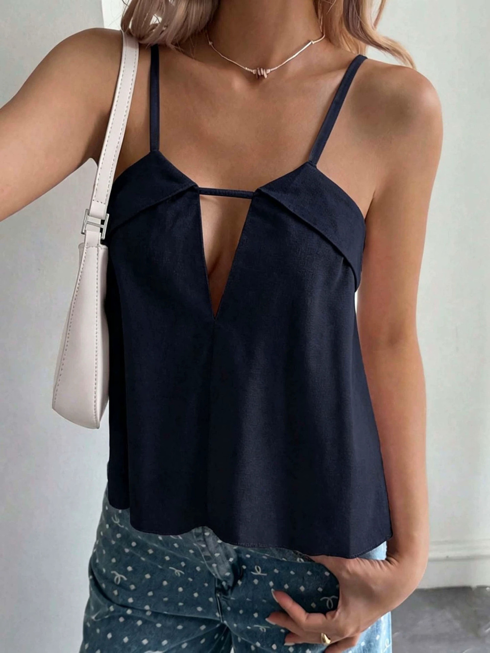 ZARA Summer Hollow Out Neckline Cami Loose Fit Slimming Sexy Top